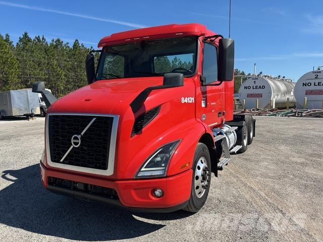 Volvo VNR Autotractoare