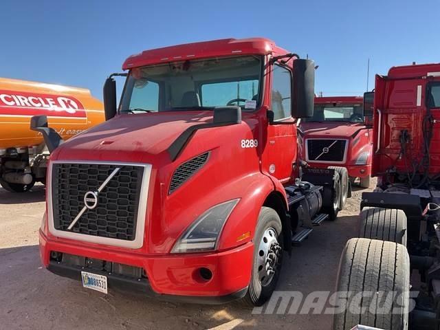 Volvo VNR Autotractoare