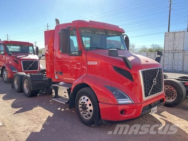Volvo VNR Autotractoare