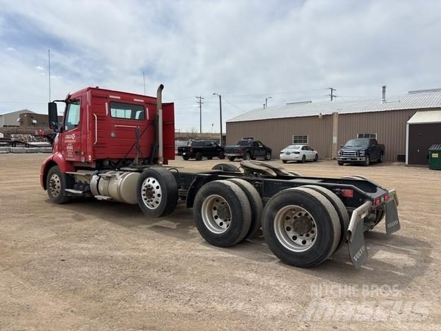 Volvo VNR Autotractoare