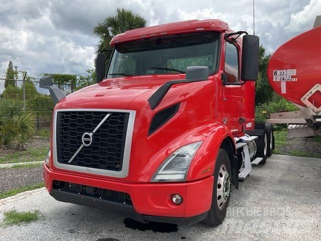 Volvo VNR Autotractoare