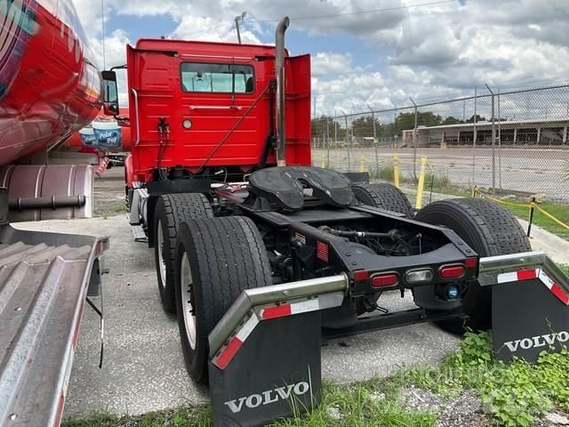 Volvo VNR Autotractoare