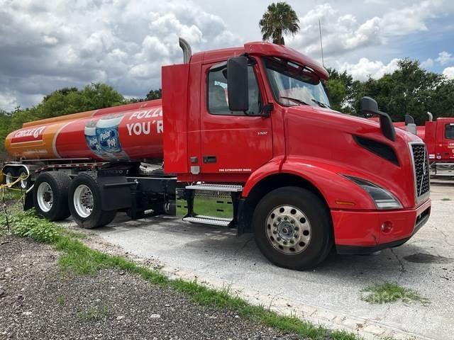 Volvo VNR Autotractoare