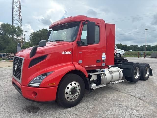 Volvo VNR Autotractoare