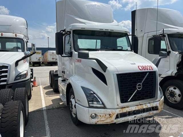 Volvo VNR Autotractoare
