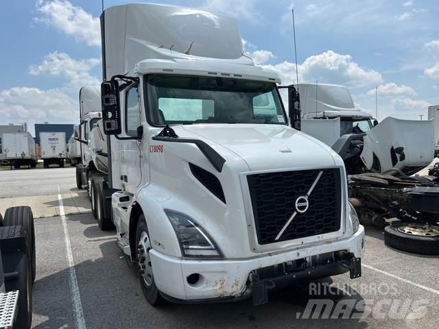 Volvo VNR Autotractoare