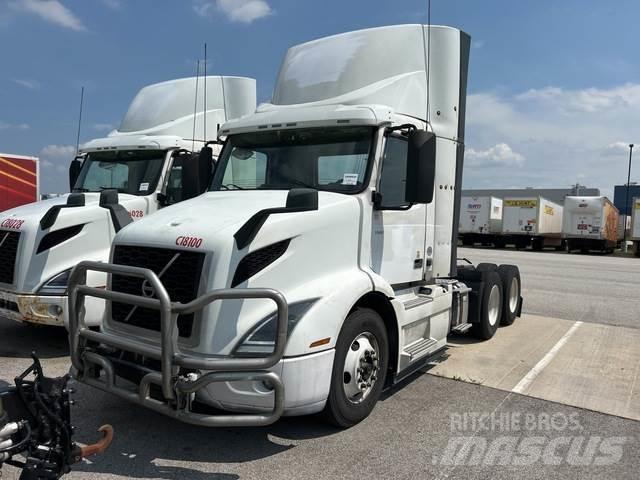 Volvo VNR Autotractoare