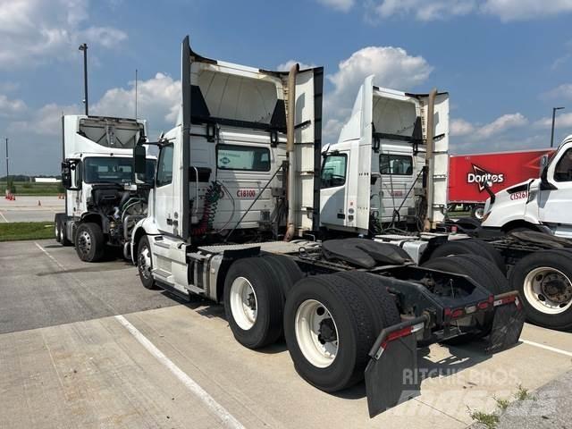 Volvo VNR Autotractoare