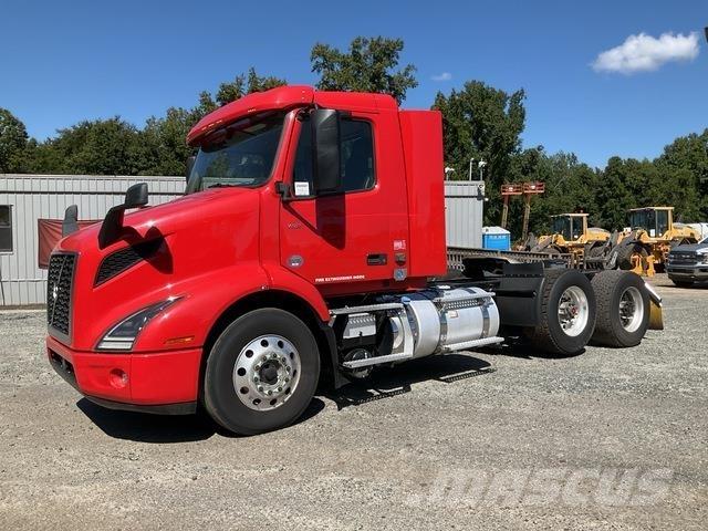 Volvo VNR Autotractoare