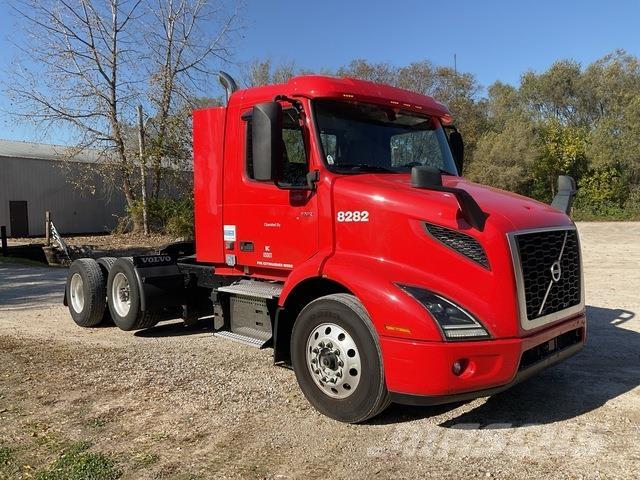 Volvo VNR Autotractoare