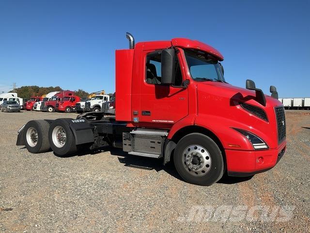 Volvo VNR Autotractoare