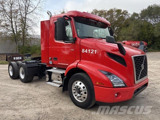 Volvo VNR Autotractoare