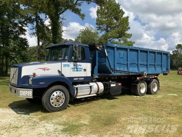 Volvo WG Camion cu incarcator