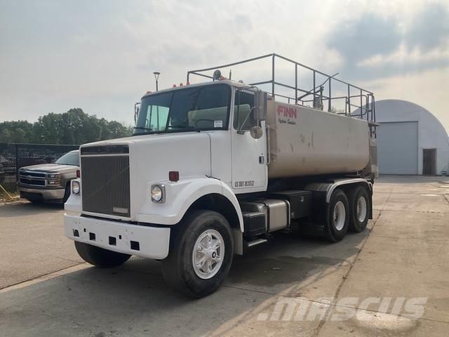 White/GMC  Utilaje agricole - Altele