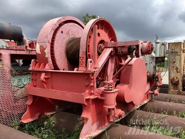  Winch Macarale