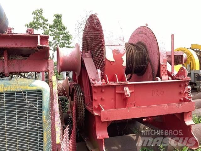  Winch Macarale