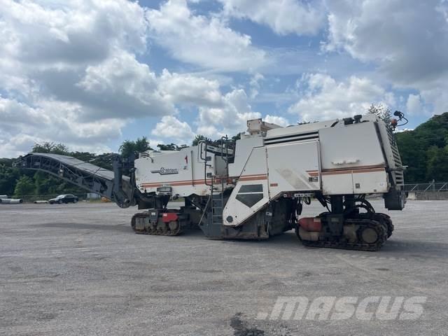 Wirtgen W2200 Utilaje asfalt cu freze reci