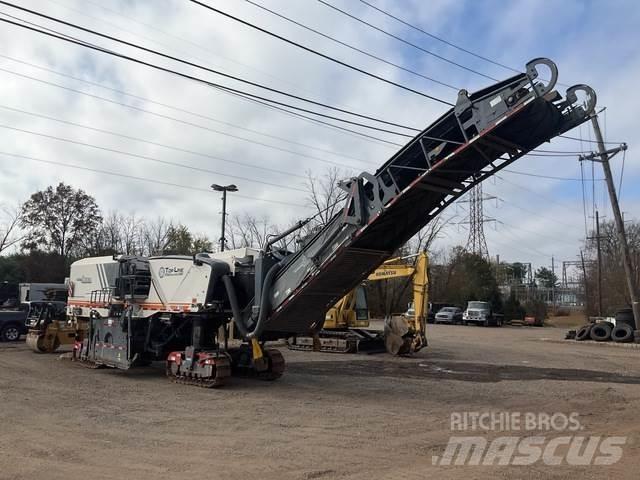 Wirtgen W250 Utilaje asfalt cu freze reci