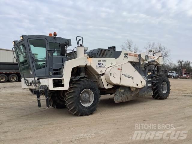 Wirtgen WR2000 Compactoare sol