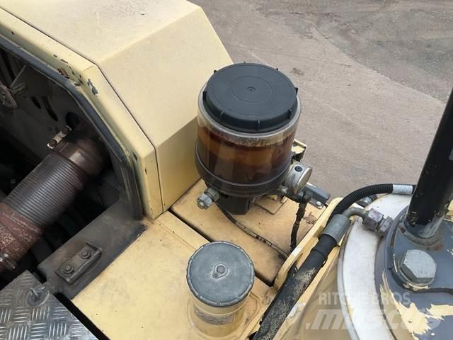 Wirtgen WR2400 Compactoare sol