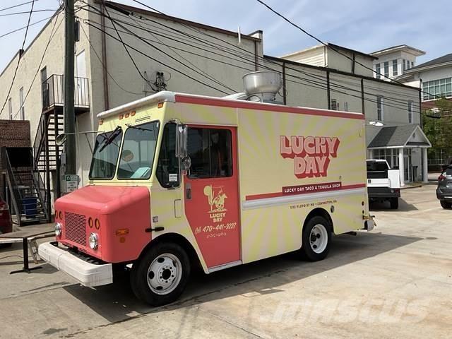 Workhorse P42 Camioane transport bauturi