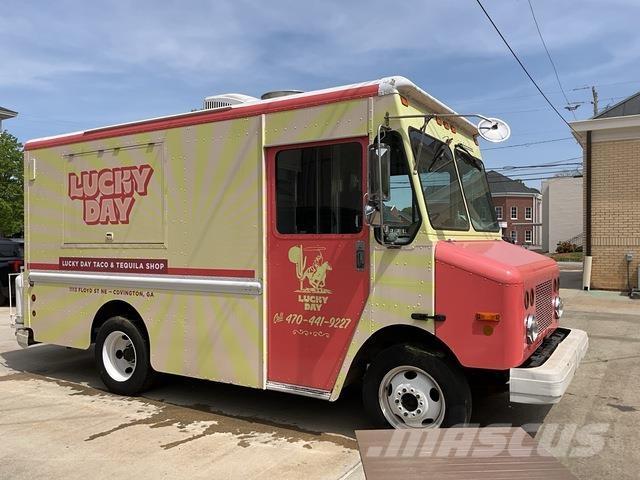 Workhorse P42 Camioane transport bauturi