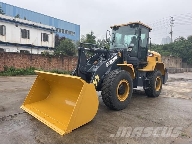 XCMG XC938 Incarcator pe pneuri