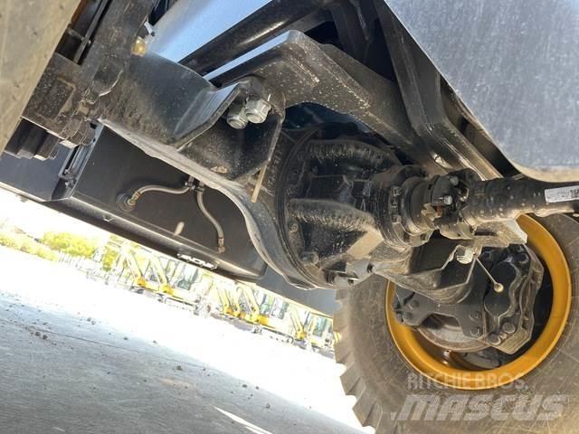 XCMG XC956 Incarcator pe pneuri