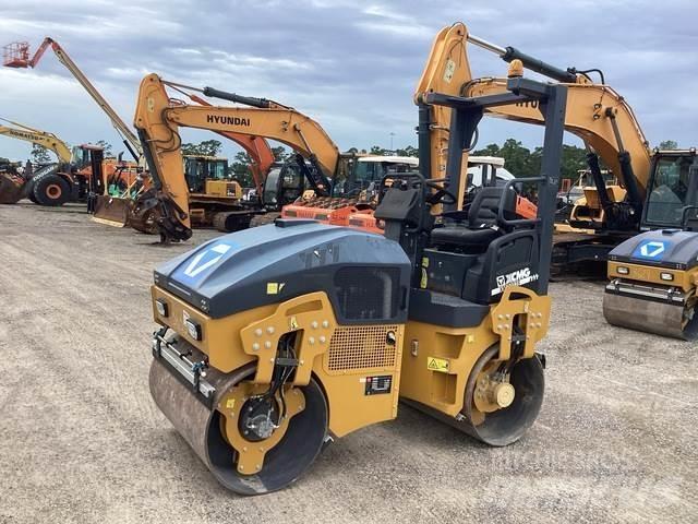 XCMG XMR303S Cilindri compactori dubli