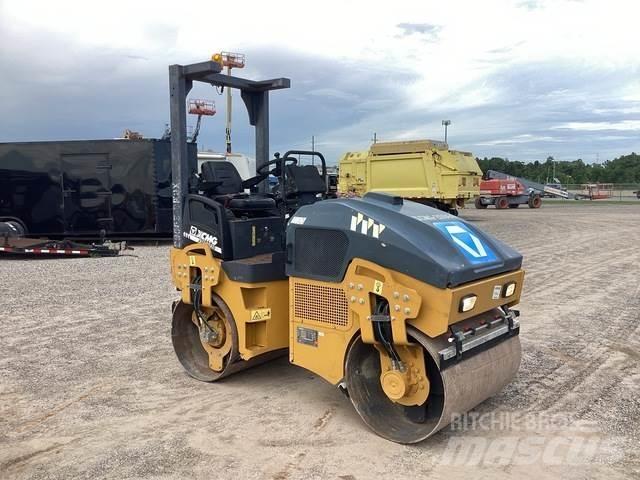 XCMG XMR303S Cilindri compactori dubli