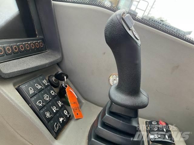 Yanmar B110W Excavatoare cu roti