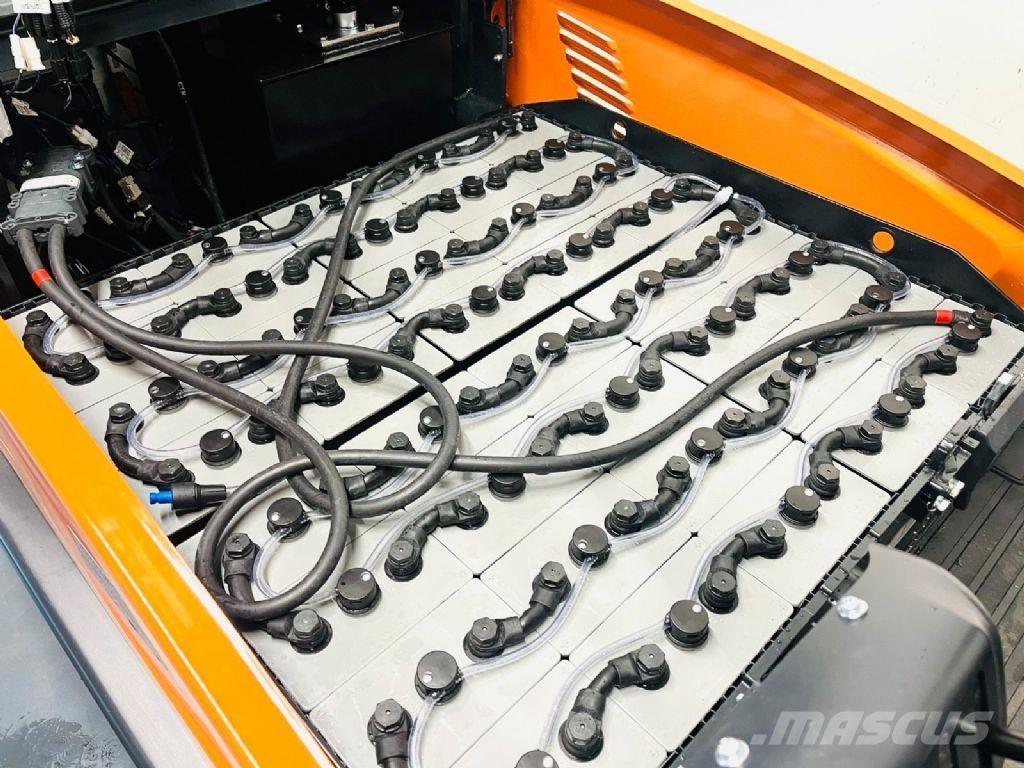 Doosan B50X-7 Stivuitor electric