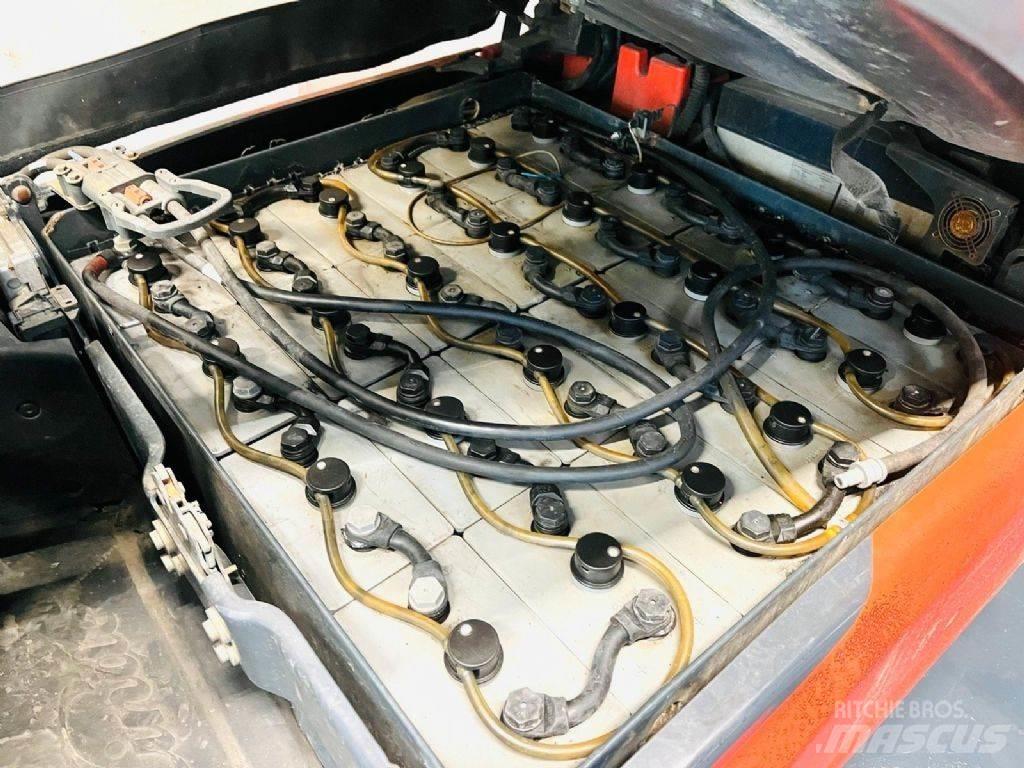 Linde E20PL-02 Stivuitor electric
