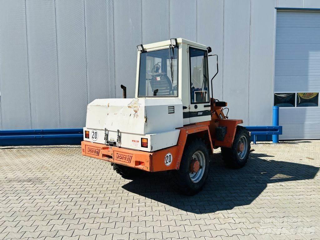 Schaeff KL835 Mini incarcator