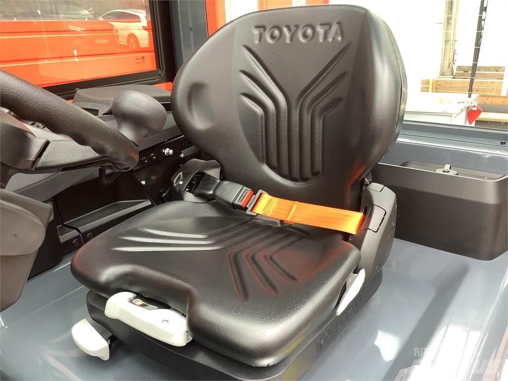 Toyota 9FBMK30T Stivuitor electric
