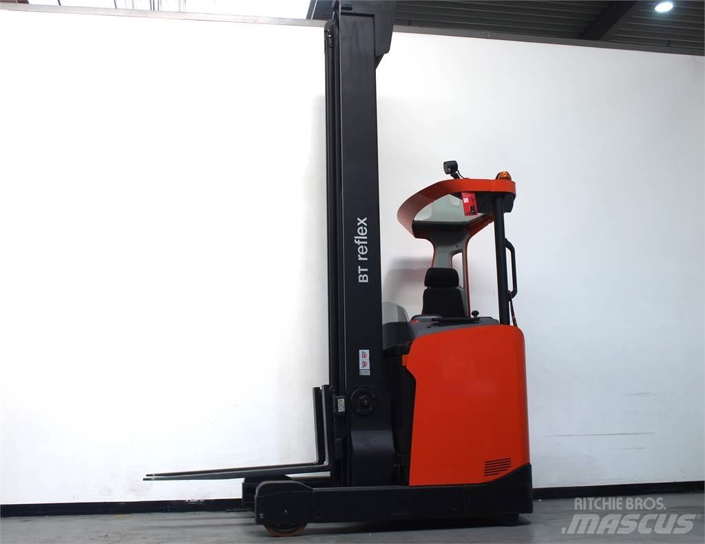 Toyota RRE160H Stivuitor cu catarg retractabil