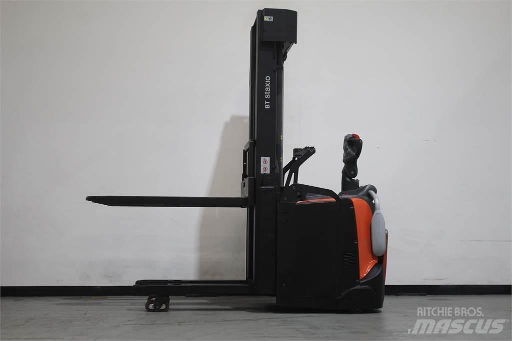 Toyota SPE160L Transpaleta manuala