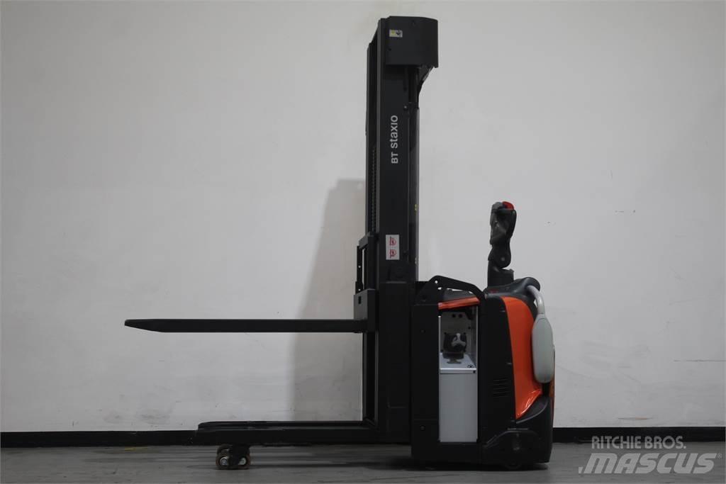 Toyota SPE160L Transpaleta manuala