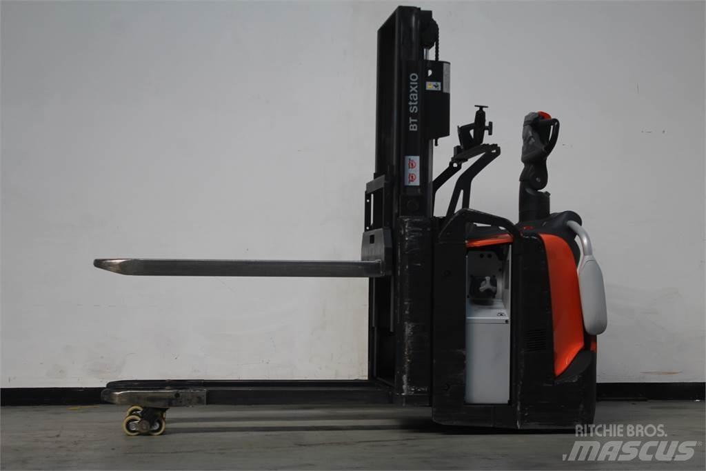 Toyota SPE200D Transpaleta manuala