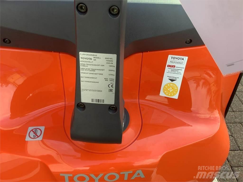 Toyota SWE145L Transpaleta manuala