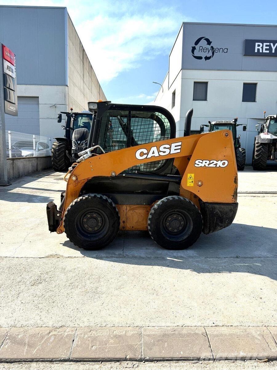 CASE SR210 Incarcator pe pneuri