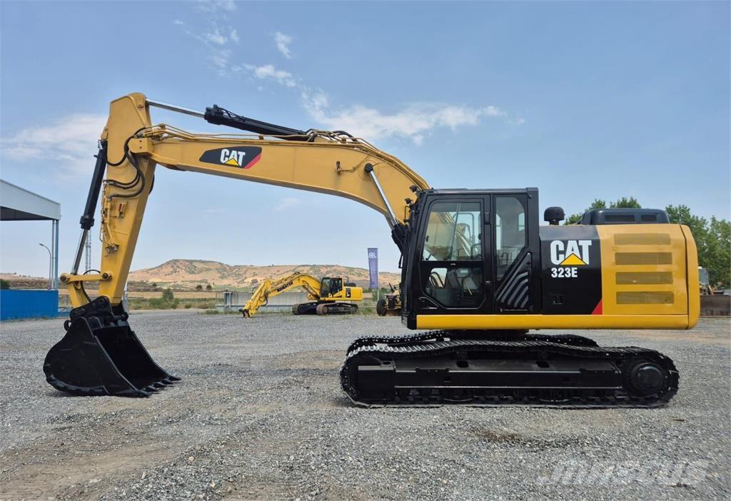 CAT 323ELN Excavatoare pe șenile

