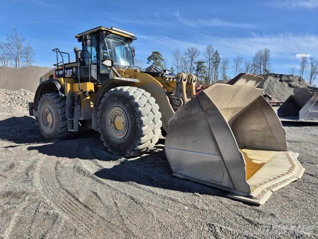 CAT 980M Incarcator pe pneuri