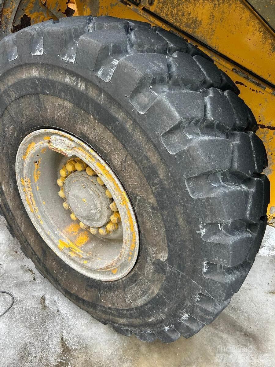 Volvo L90E Incarcator pe pneuri