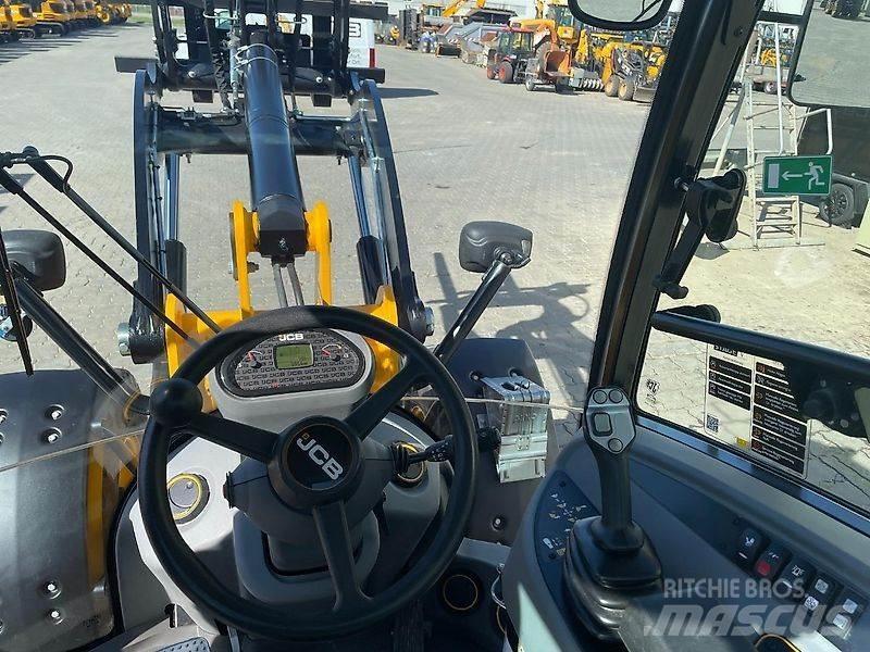 JCB 409 Incarcator pe pneuri