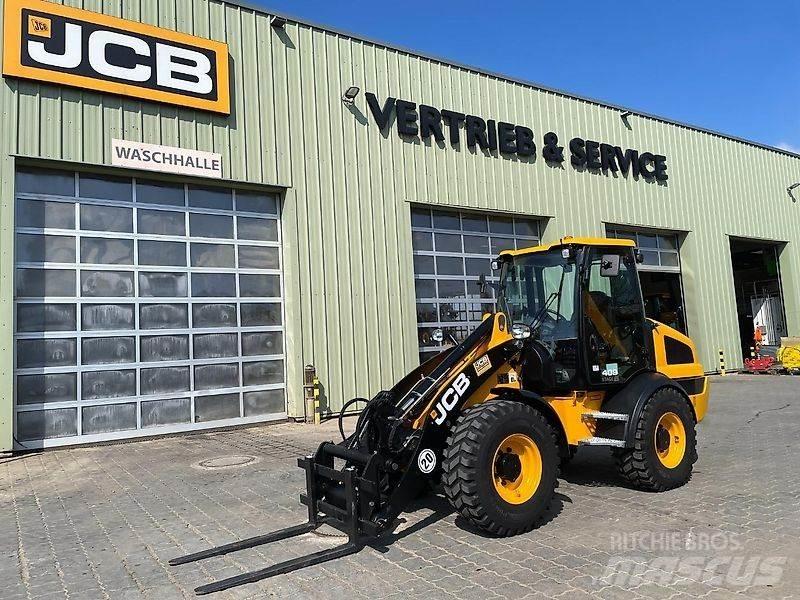 JCB 409 Incarcator pe pneuri