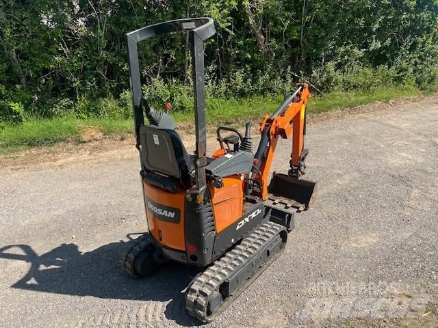 Doosan DX10Z Excavatoare 7t - 12t