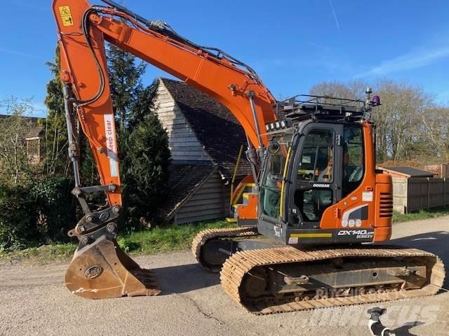 Doosan DX140LCR Excavatoare pe șenile
