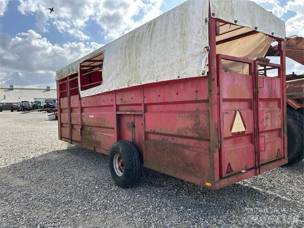  6 MTR Remorci transport animale