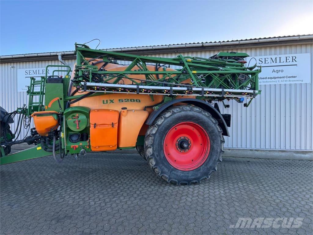 Amazone UX6200 Tractoare agricole sprayers
